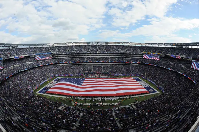 American Flag, Oakland Raiders at New York Giants (November 10, 2013)