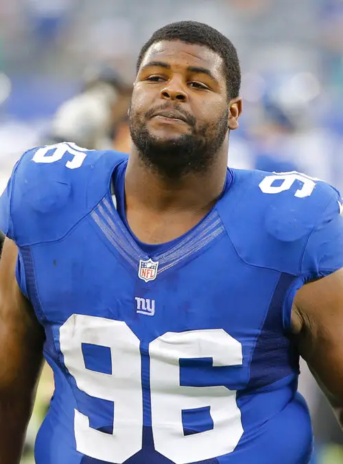 Brandon Jacobs Travels to Philadelphia, But Shaun Rogers Out